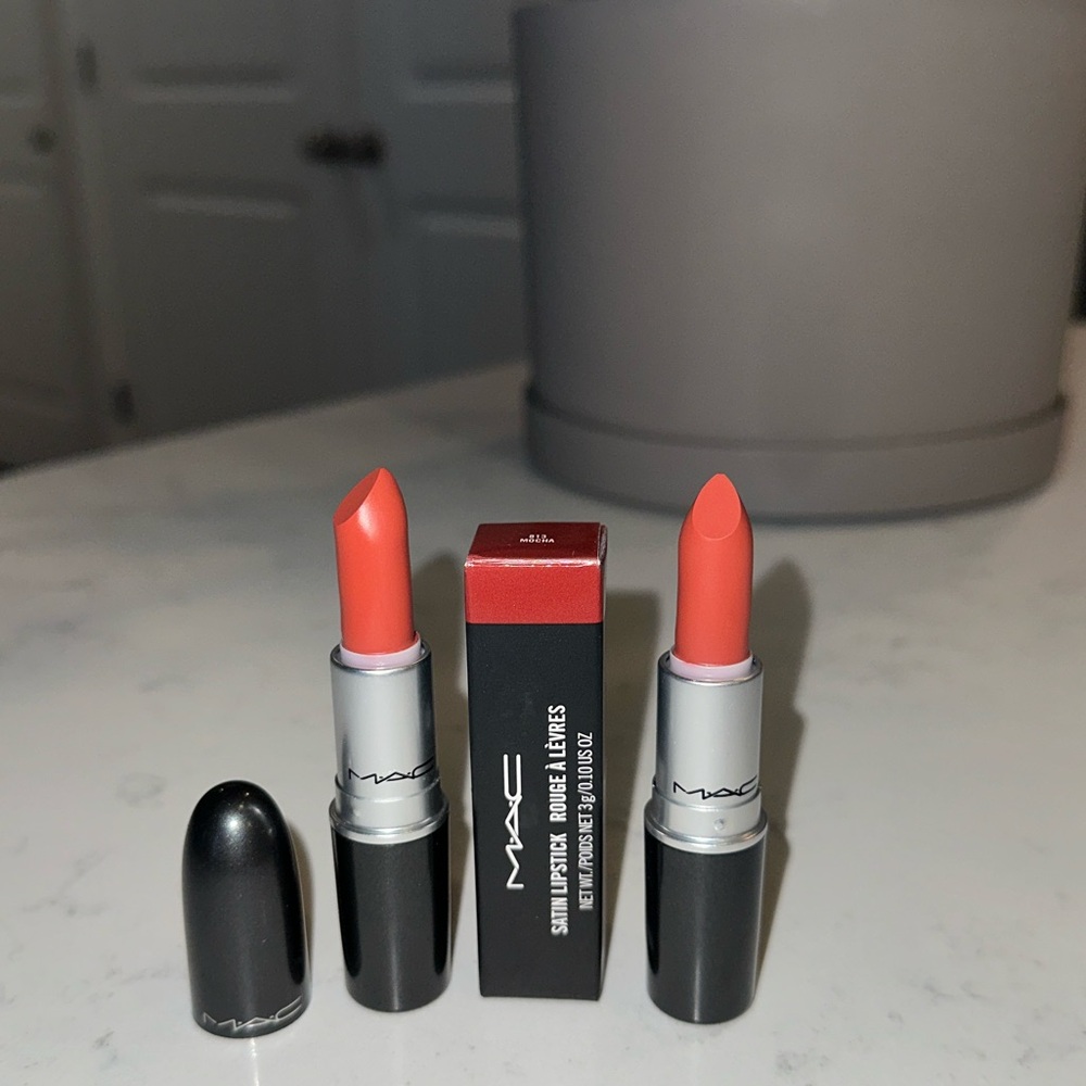 Mocha lipstick